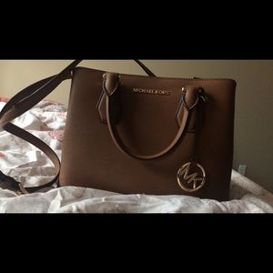 Michael Kors Bags - Michael Kors purse Michael Kors Bags - Michael Kors purse